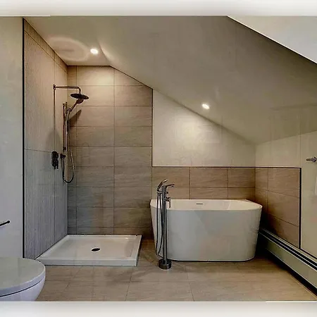 Kuxe Apartments *